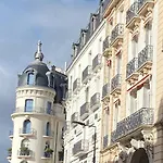 Appartement Proche Du Stade Omnisports Et A Pied Du *