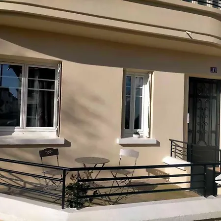 Proche Du Stade Omnisports Et A Pied Du