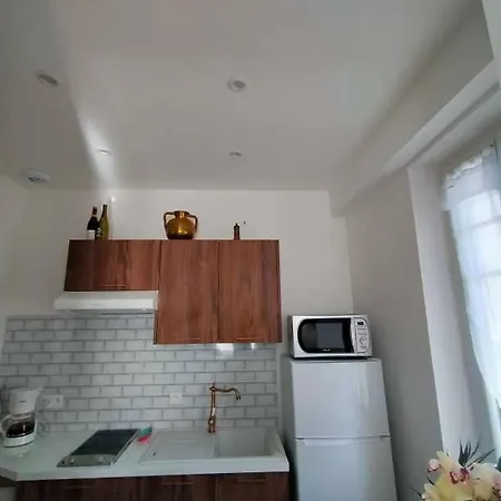 Proche Du Stade Omnisports Et A Pied Du Apartament *