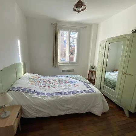 Proche Du Stade Omnisports Et A Pied Du * Vichy