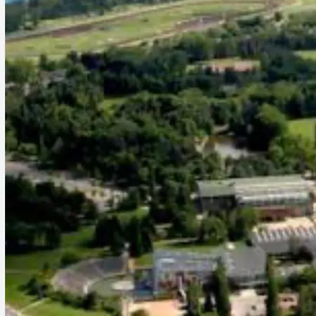 Apartament Proche Du Stade Omnisports Et A Pied Du